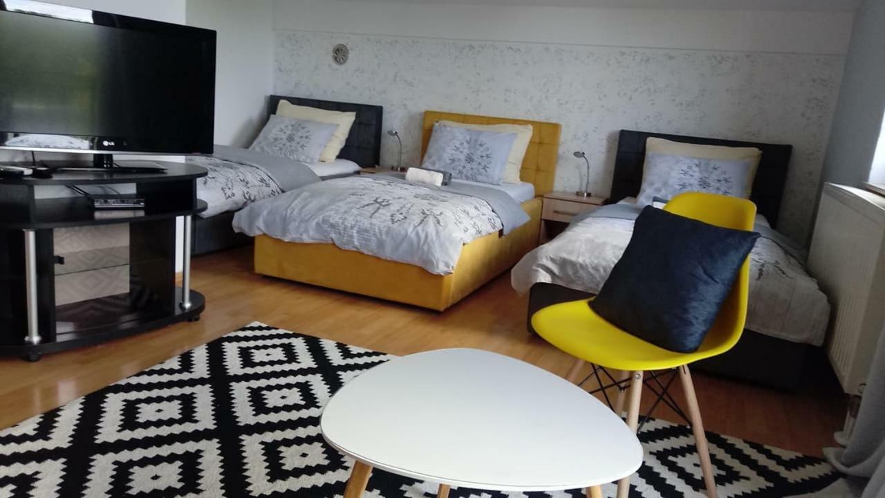 Apartmani Una 1 Bihac Luaran gambar